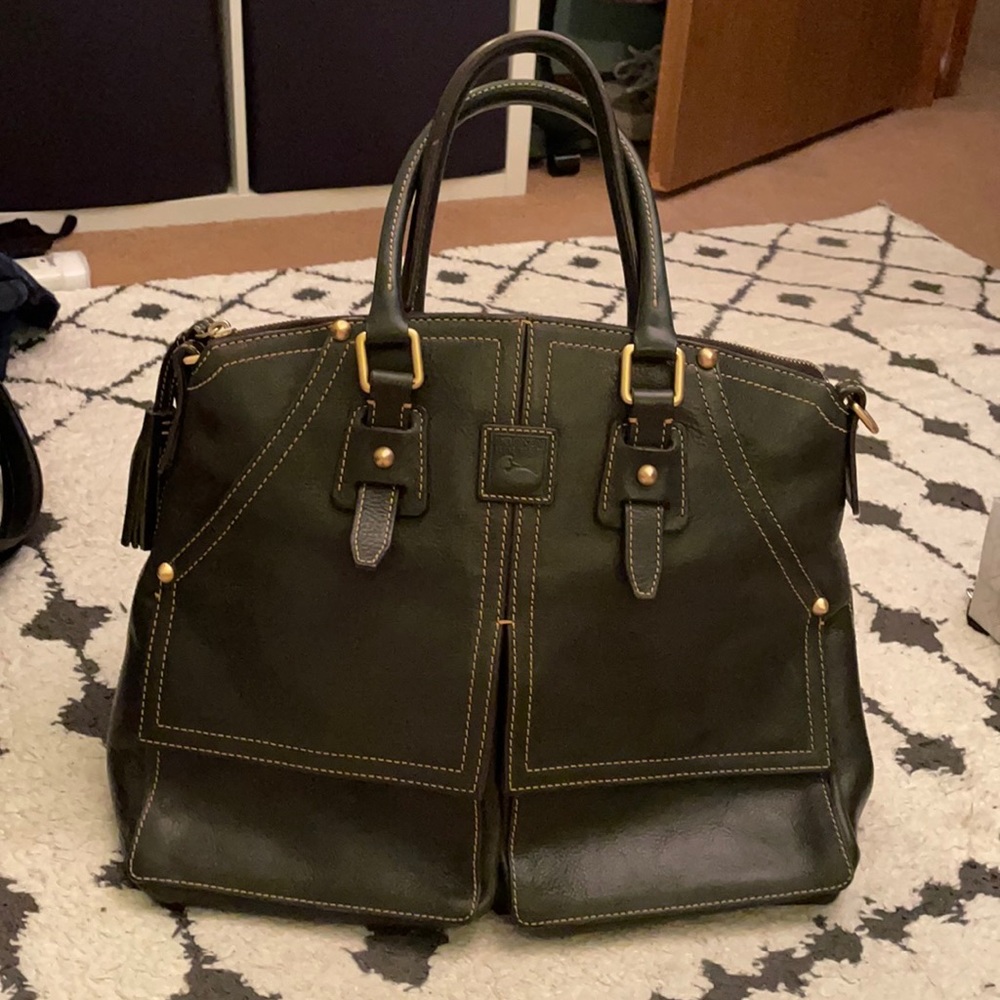 Dooney & Bourke Ivy Green Clayton